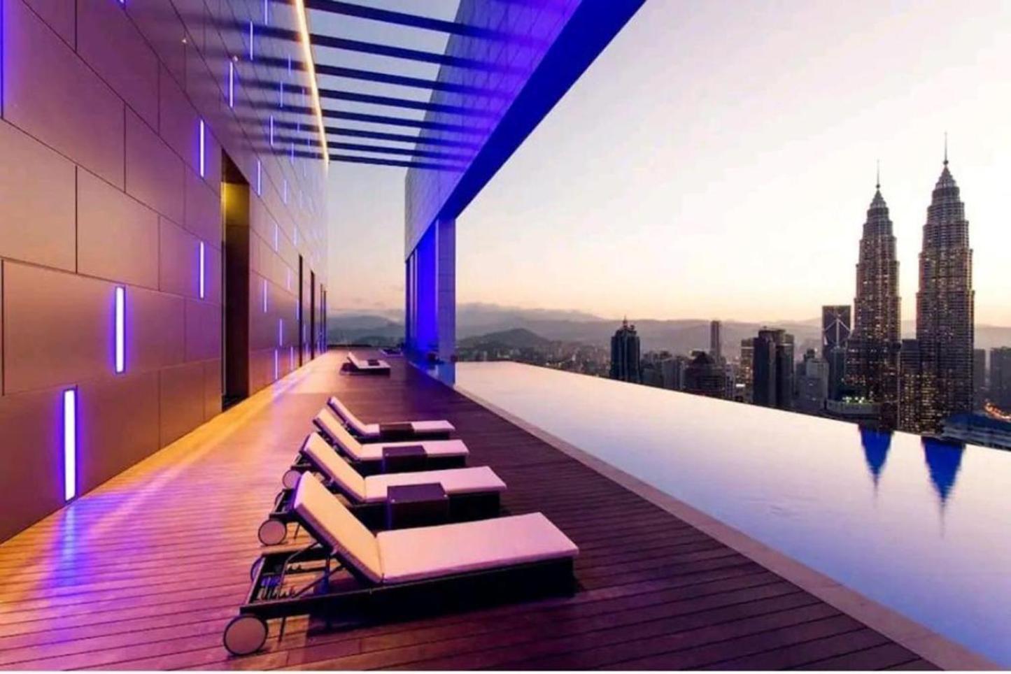The Platinum Klcc By Victoria Home Kuala Lumpur Exterior photo