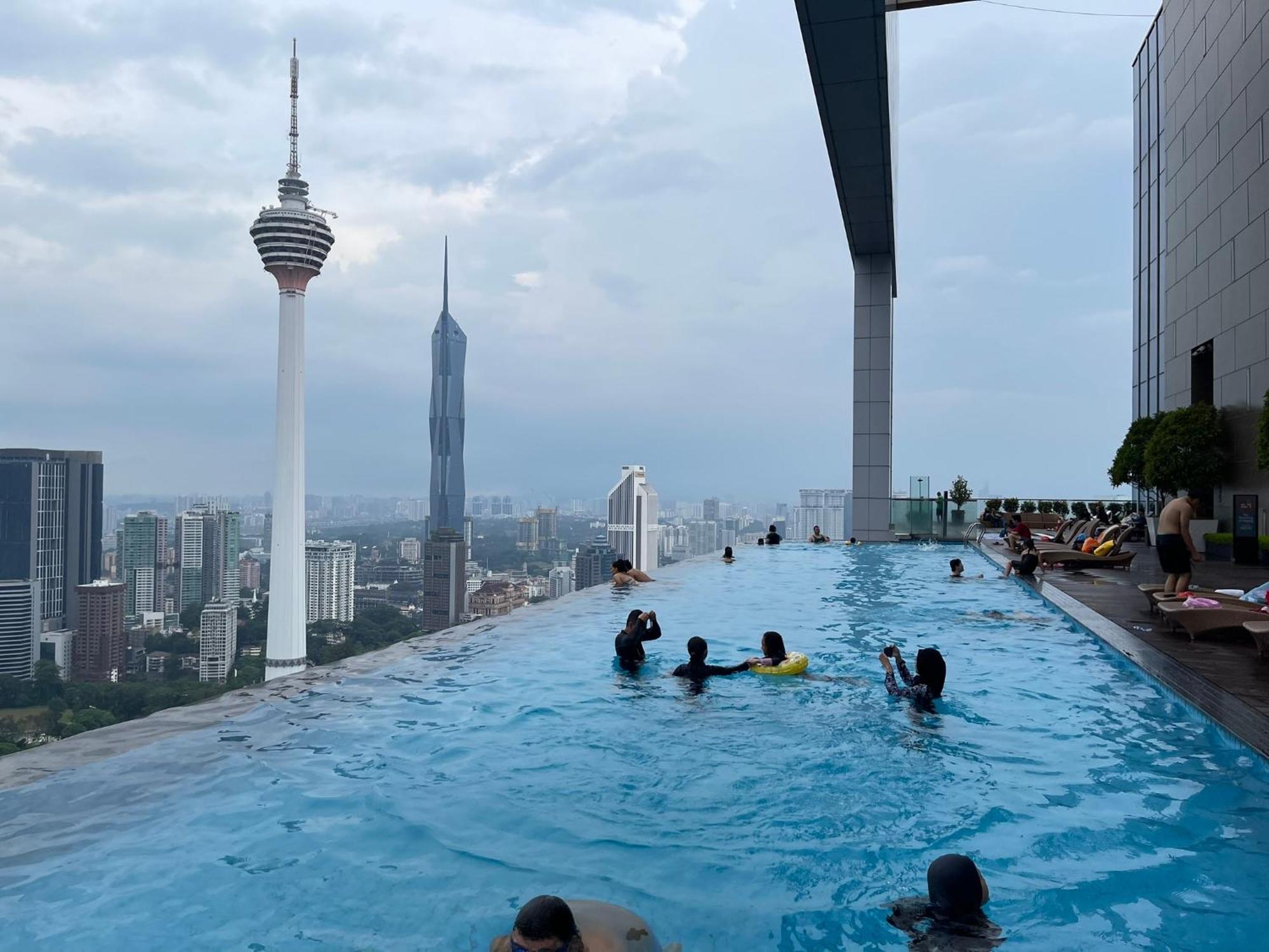 The Platinum Klcc By Victoria Home Kuala Lumpur Exterior photo